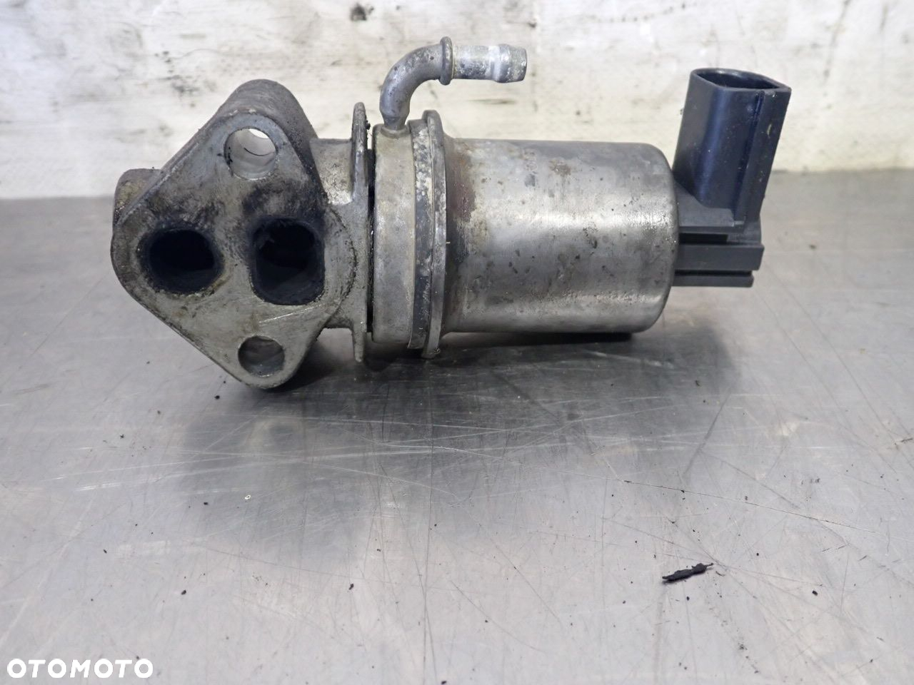 ZAWÓR EGR VOLKSWAGEN TOURAN I 1.6 06A131501F - 3