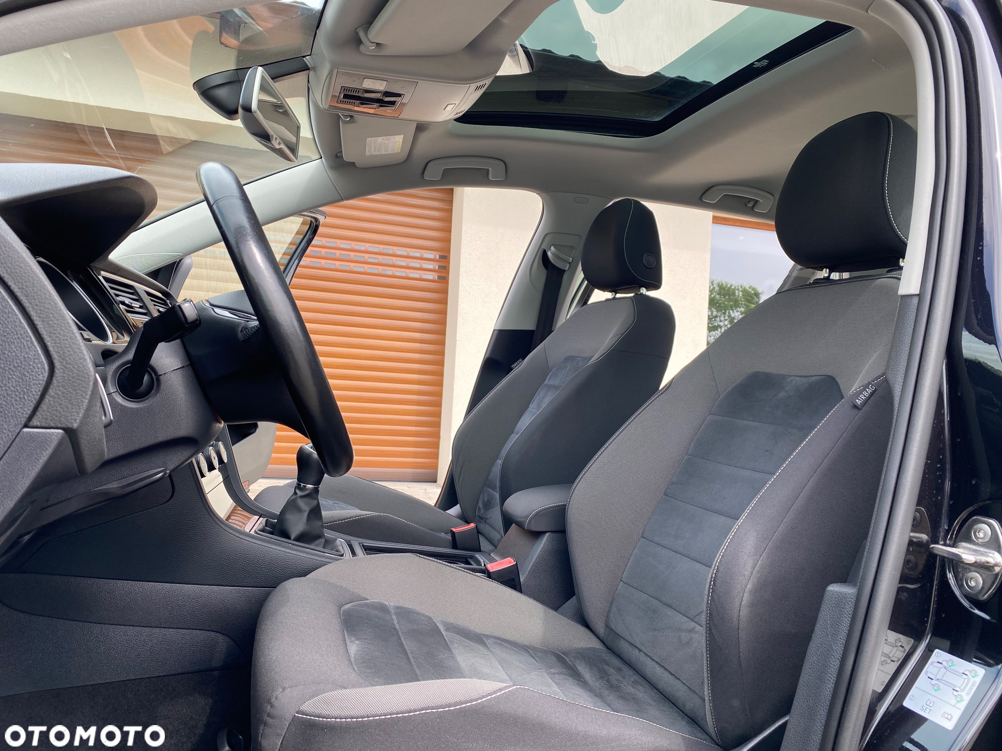 Volkswagen Golf VII 1.6 TDI BMT Highline - 4