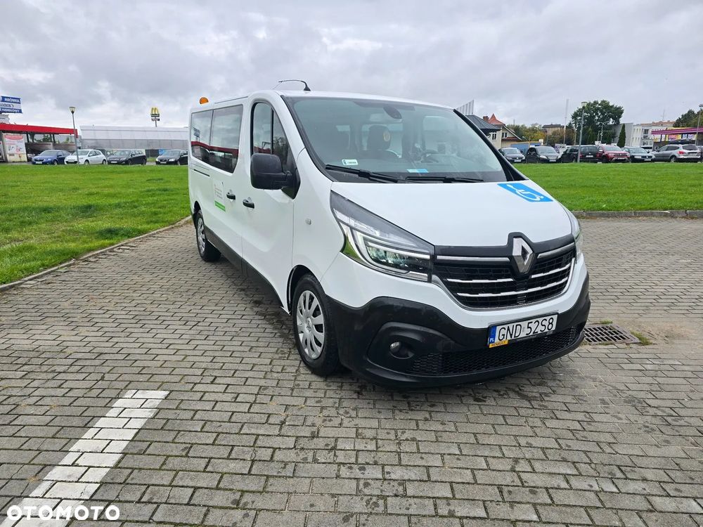 Renault Trafic - 1