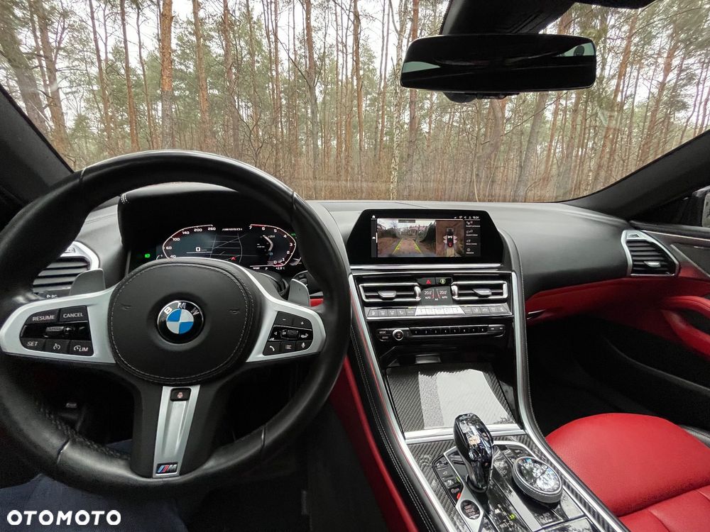 BMW Seria 8 - 7