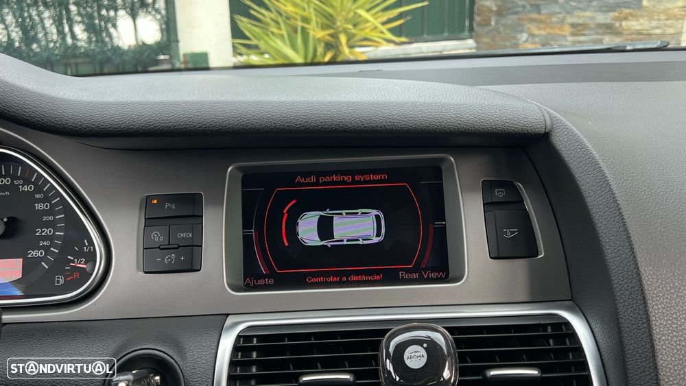 Audi Q7 3.0 TDI Sport Tiptronic - 27