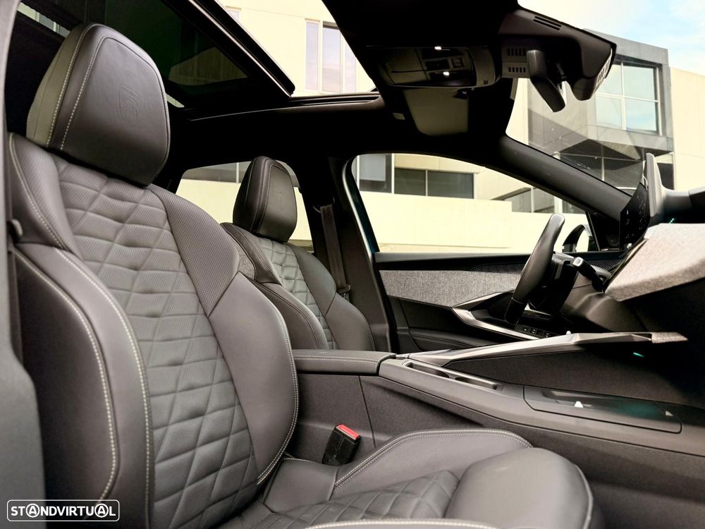 Peugeot E-3008 73 kWh GT - 16