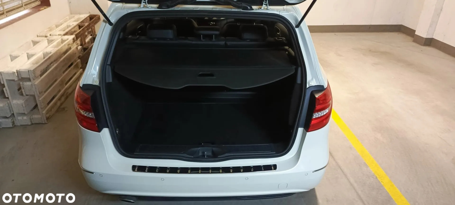 Mercedes-Benz Klasa B 180 (BlueEFFICIENCY) - 8