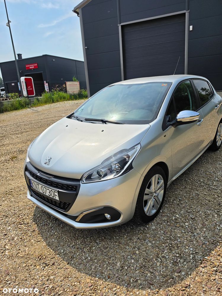 Peugeot 208 82 PureTech Style