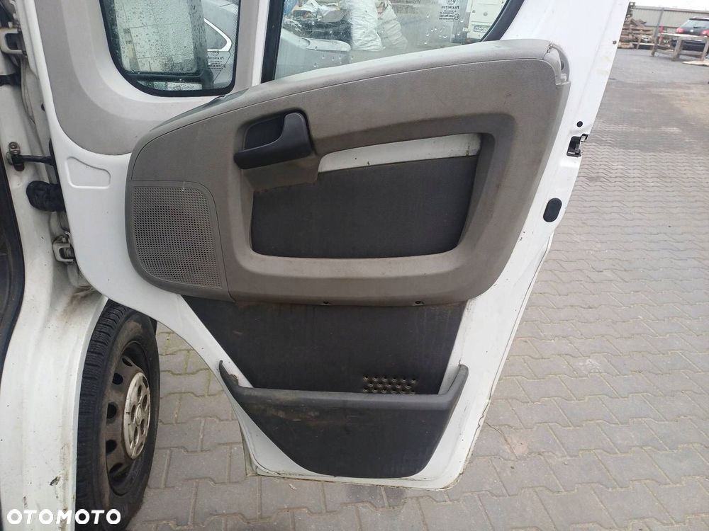 DRZWI KOMPLETNE PRAWY PRZÓD FIAT DUCATO III 210 - 6