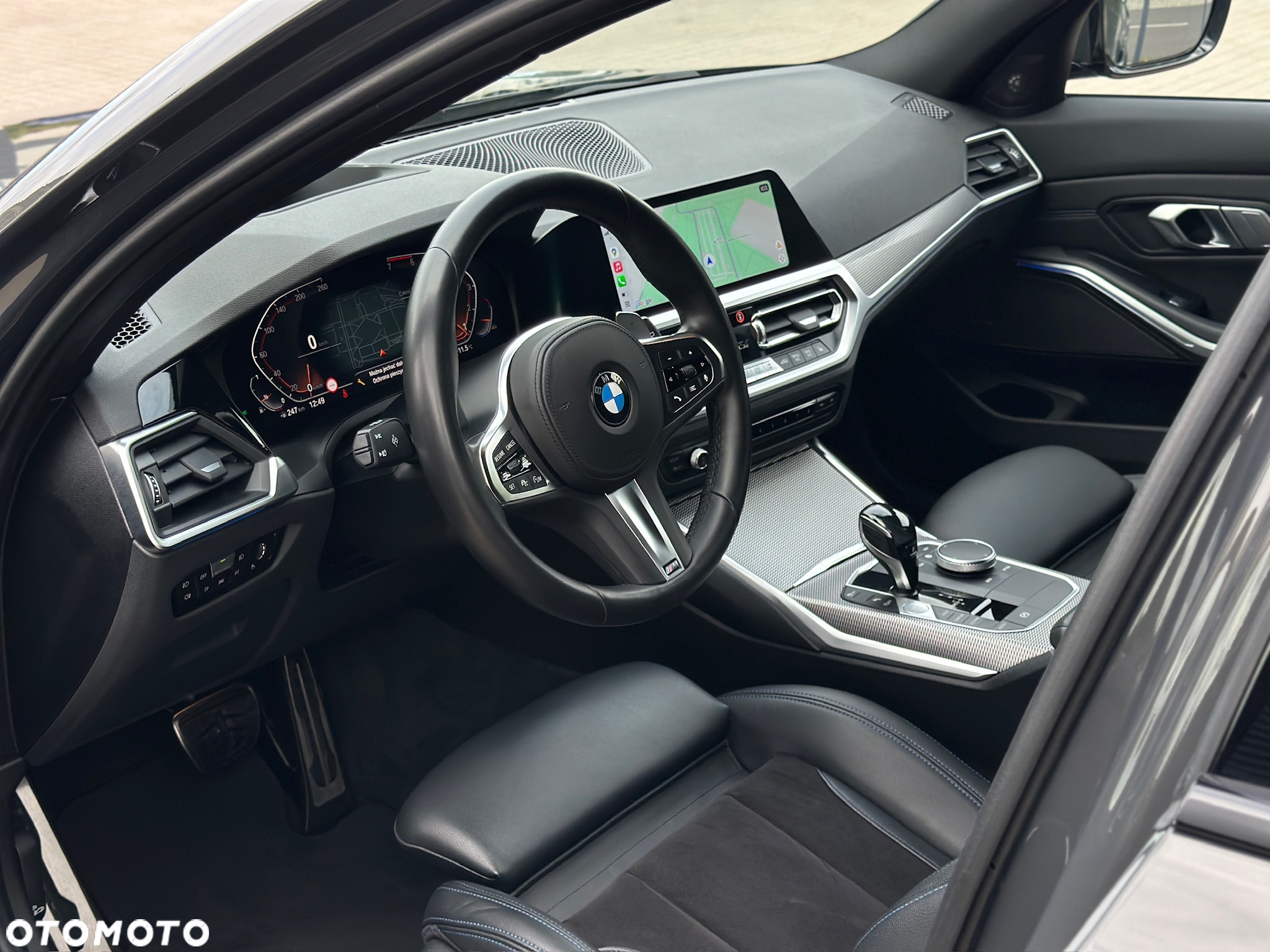 BMW Seria 3 330i M Sport sport - 13