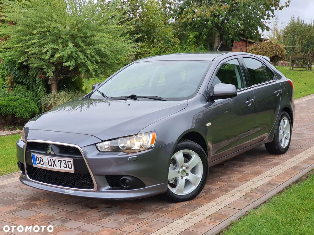 Mitsubishi Lancer 1.8 Invite - 1