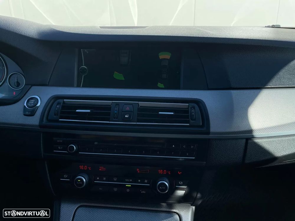 BMW 535 d xDrive Pack M Auto - 33