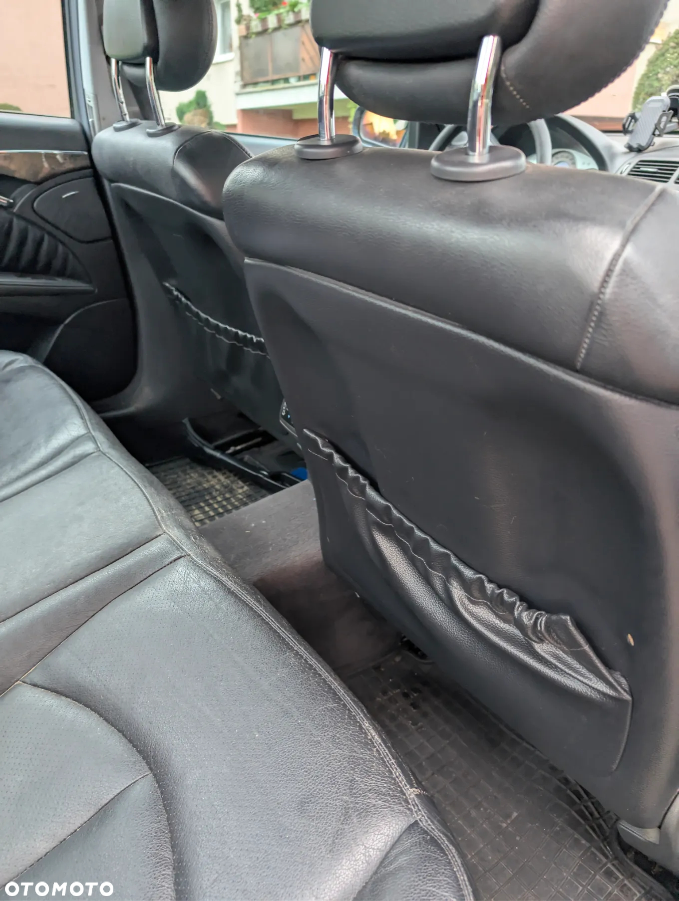 Mercedes-Benz Klasa E 320 CDI T Avantgarde - 21