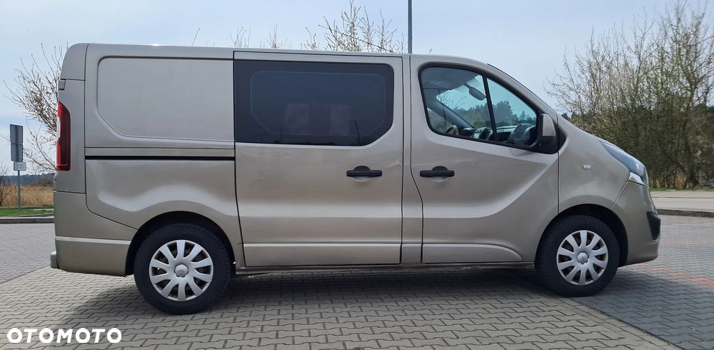 Opel Vivaro - 14