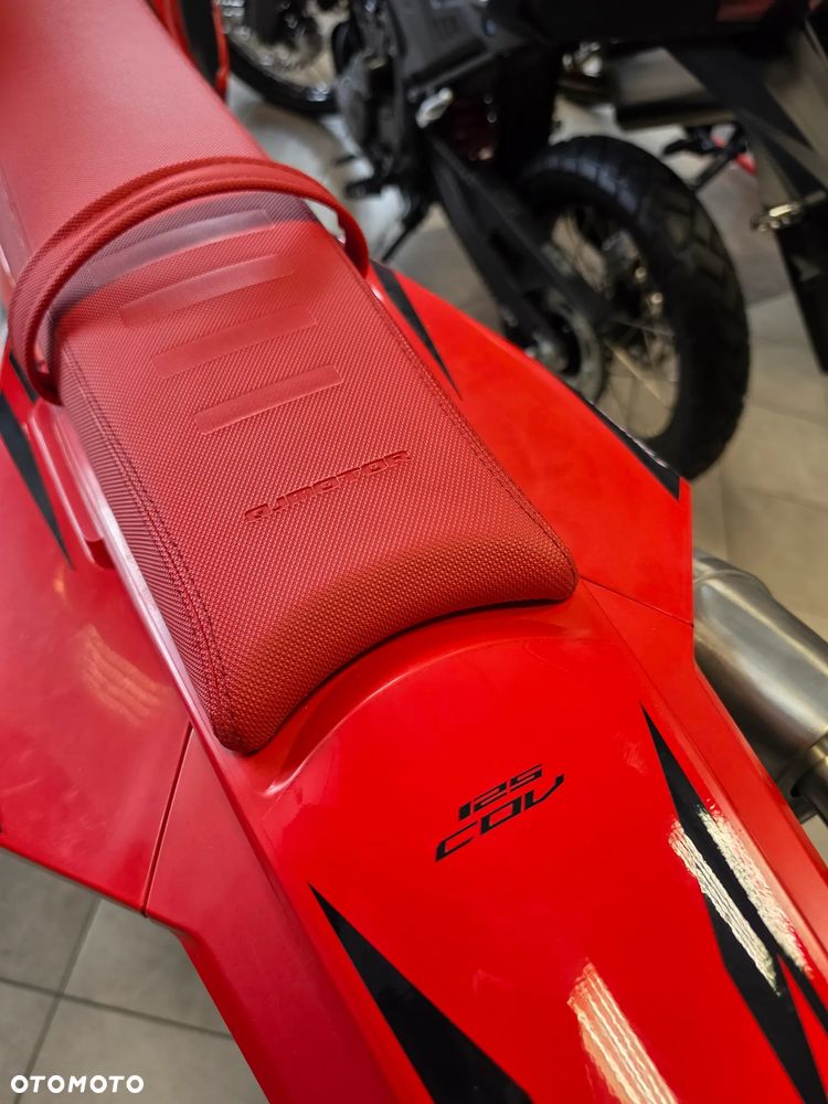 QJMOTOR COV 125X - 11
