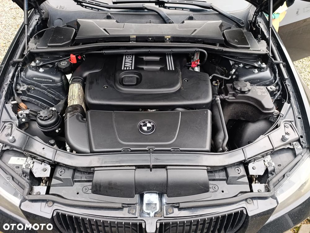 BMW Seria 3 320d - 8