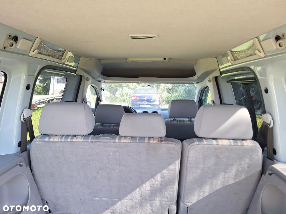 Volkswagen Caddy 1.9 Life Style (5-Si.) - 16