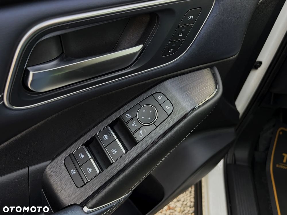 Nissan Qashqai 1.3 DIG-T DCT AKARI - 33