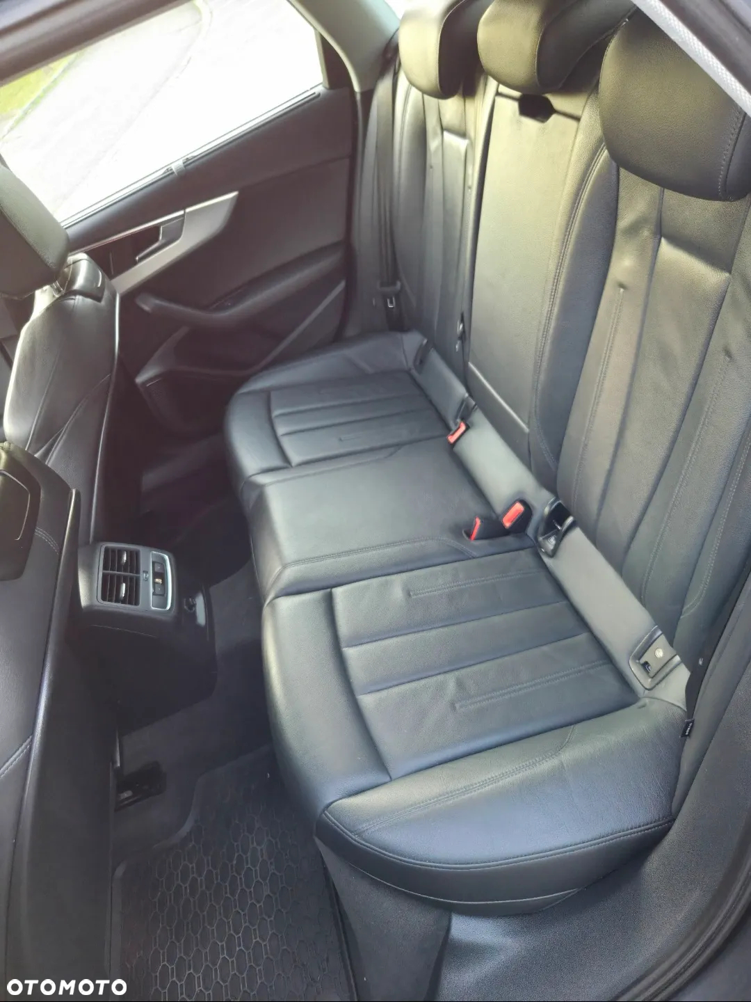 Audi A4 2.0 TDI - 13