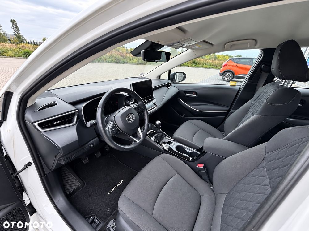 Toyota Corolla 1.5 Comfort - 5