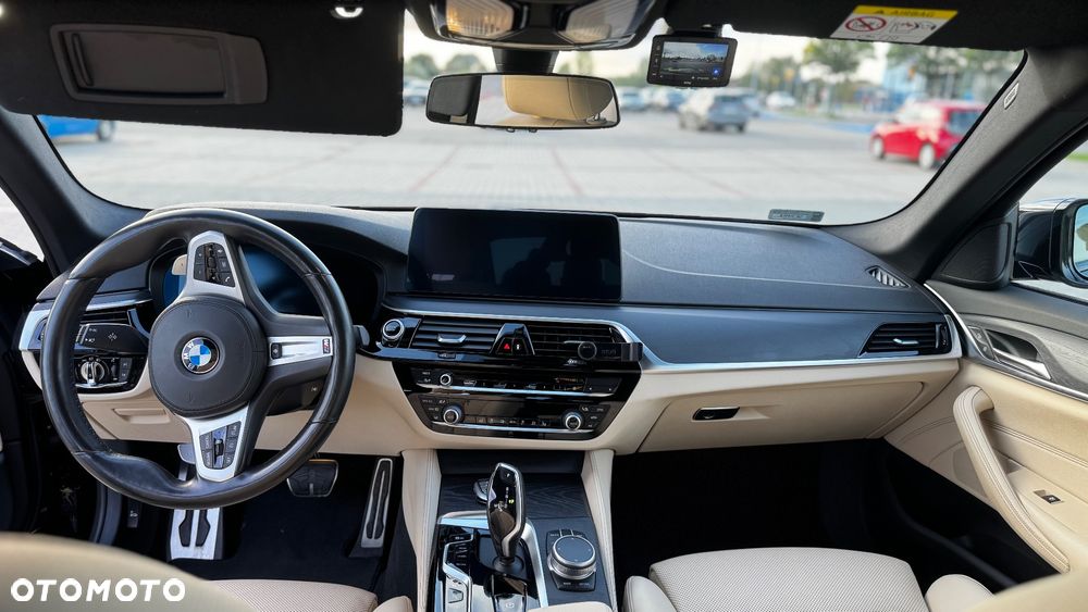 BMW Seria 5 530e - 6