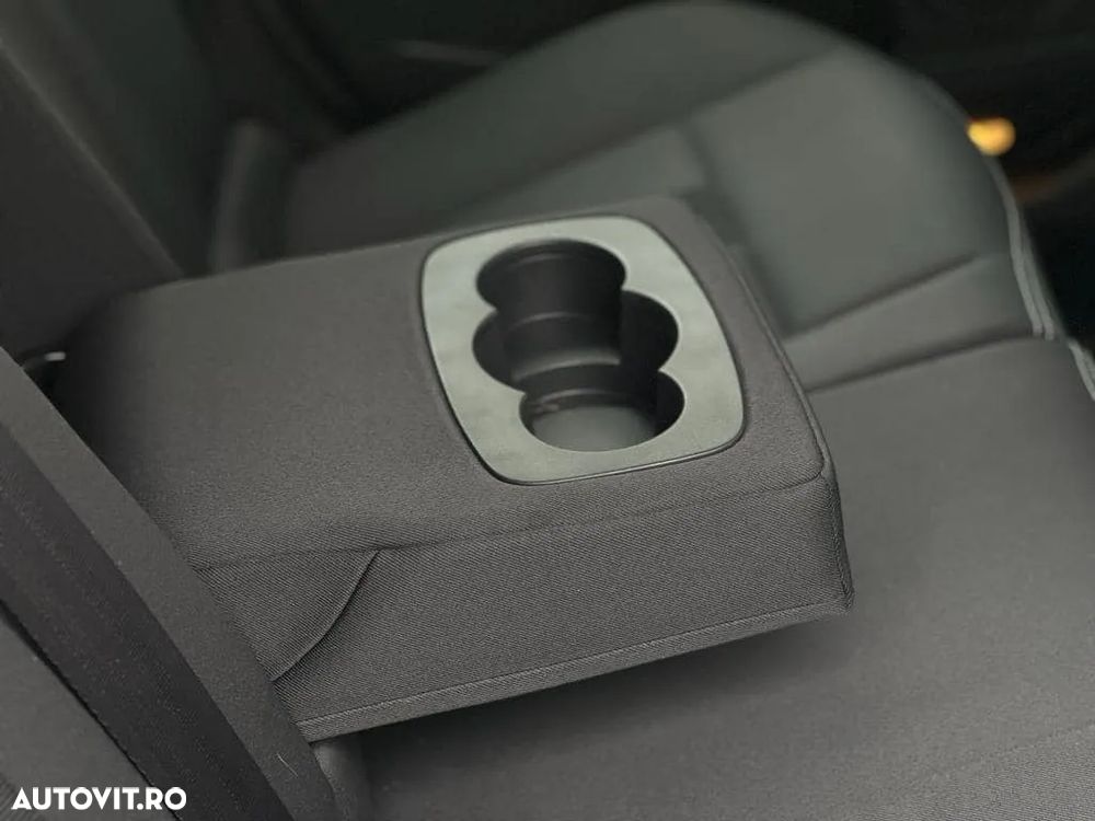 Renault Megane 1.5 dCi Sport Edition EDC - 34