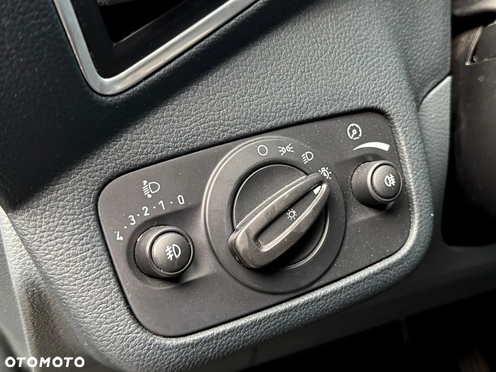 Ford C-MAX - 34