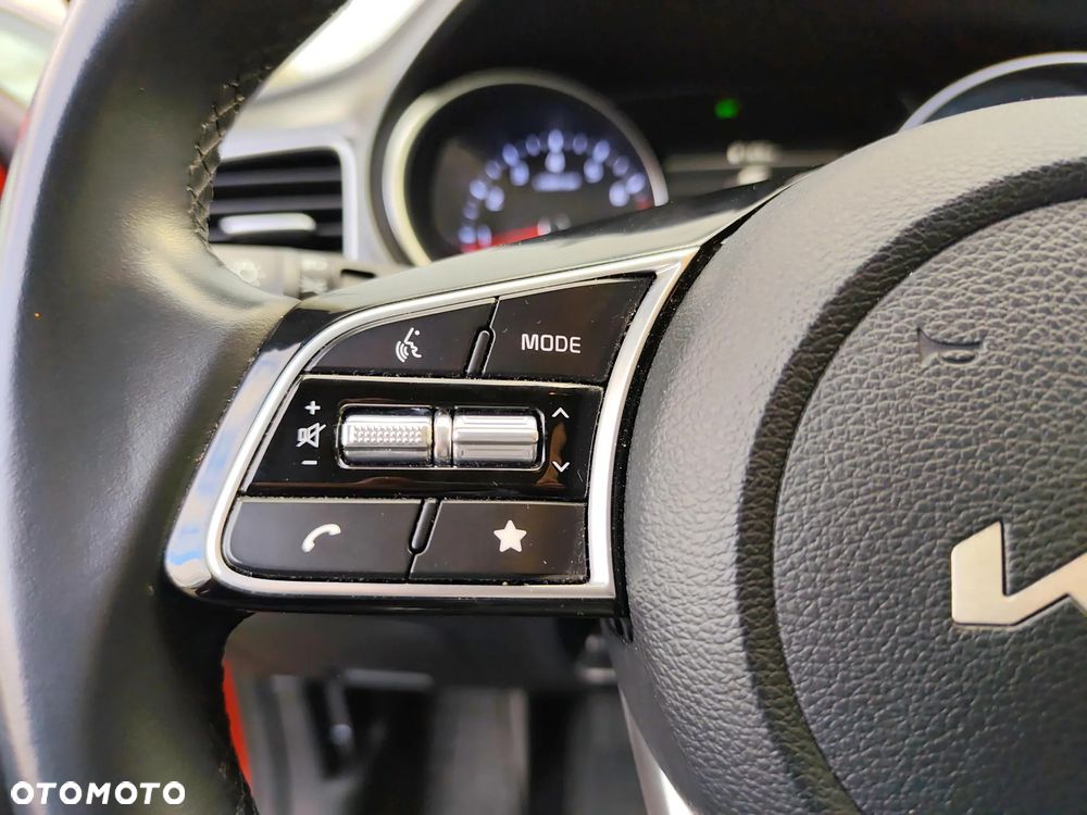 Kia XCeed 1.5 T-GDI M - 21
