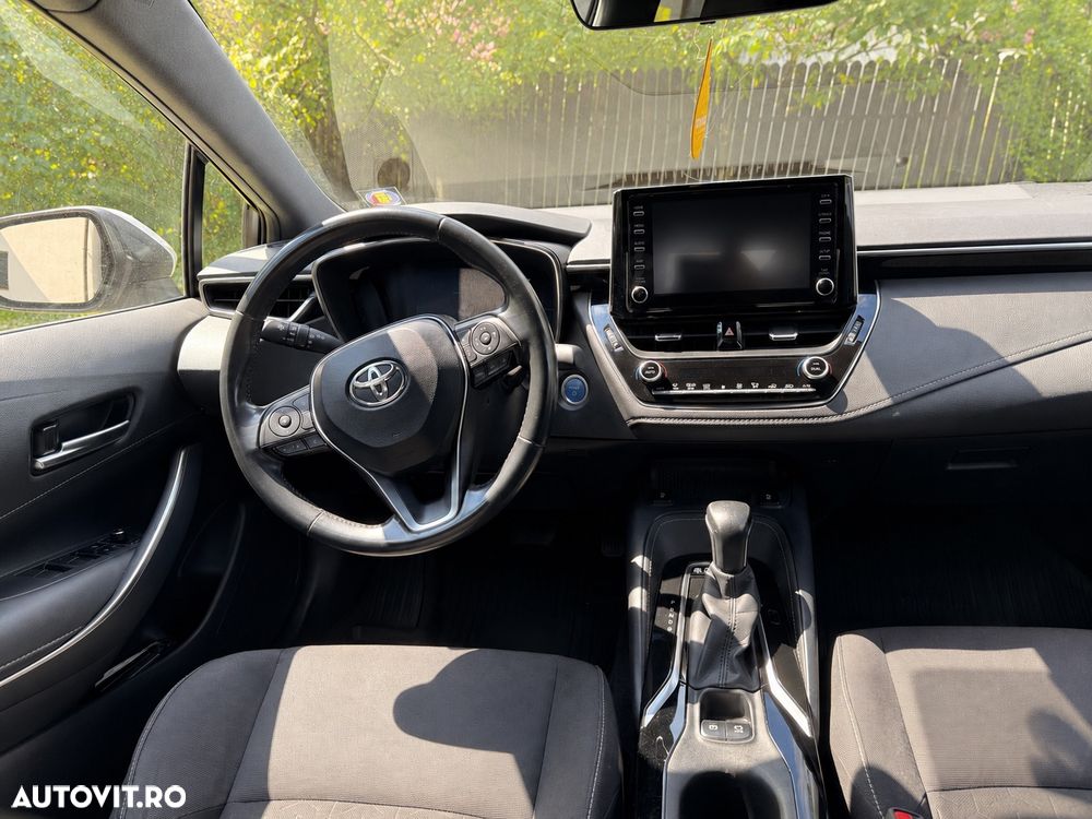 Toyota Corolla 1.8 Business Edition - 8