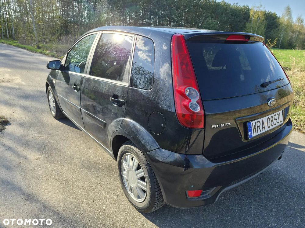 Ford Fiesta 1.4 Trend - 4