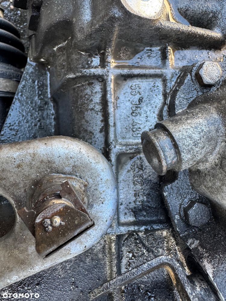 Skrzynia opel 55355489  432150  astra corsa d zafira - 2