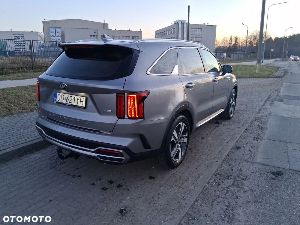 Kia Sorento 1.6 T-GDI HEV L 7os - 19