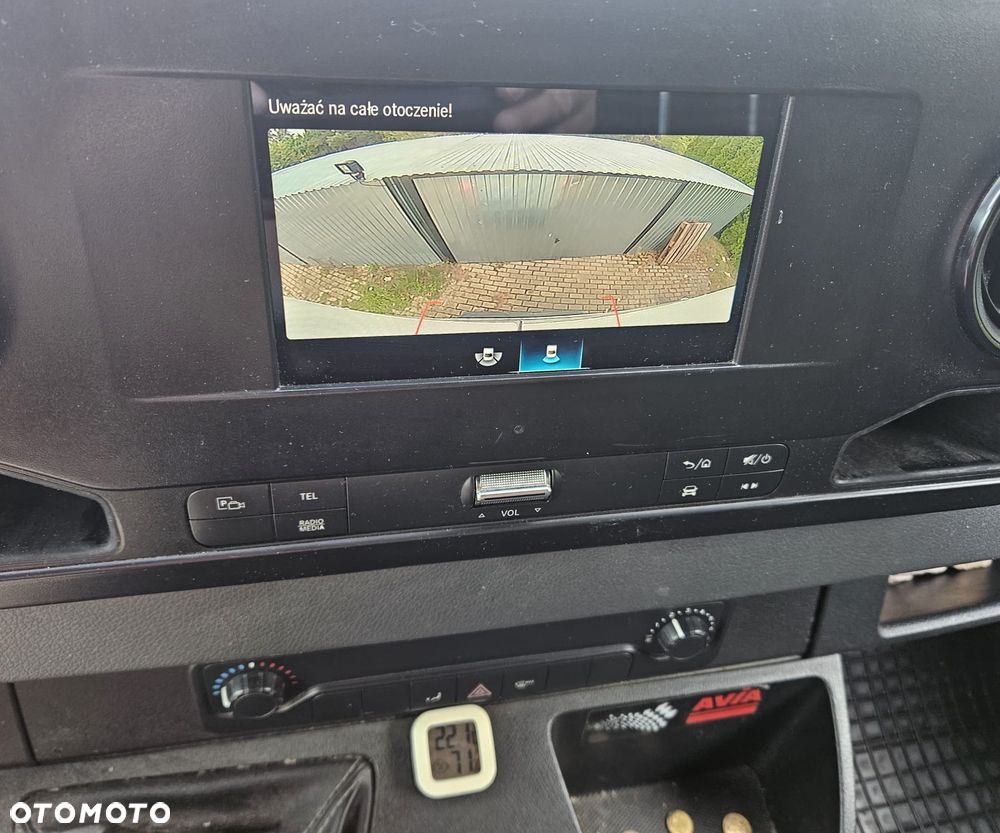 Mercedes-Benz Sprinter - 14