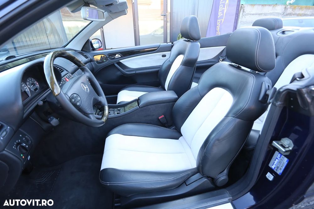 Mercedes-Benz CLK - 11