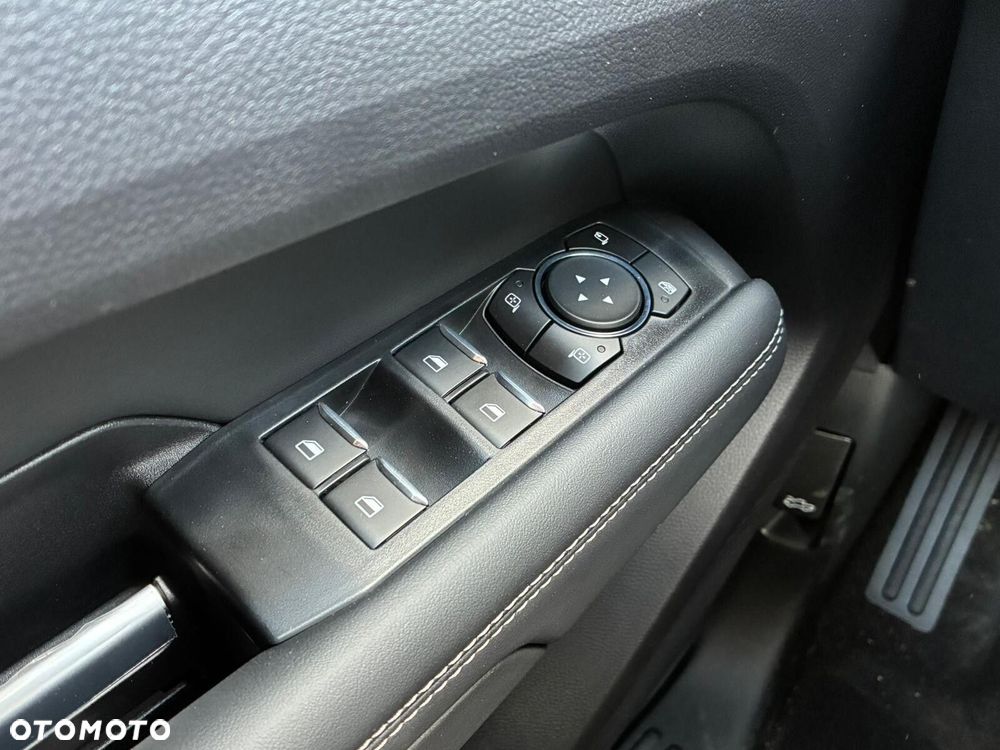 Volkswagen Amarok - 27