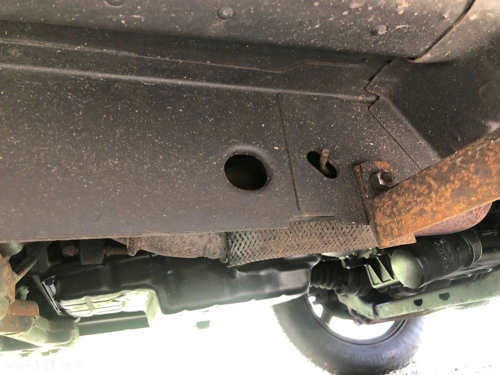 Jeep Cherokee - 20