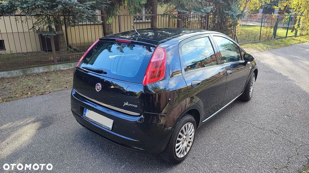 Fiat Grande Punto Actual 1.2 8V Estiva - 3
