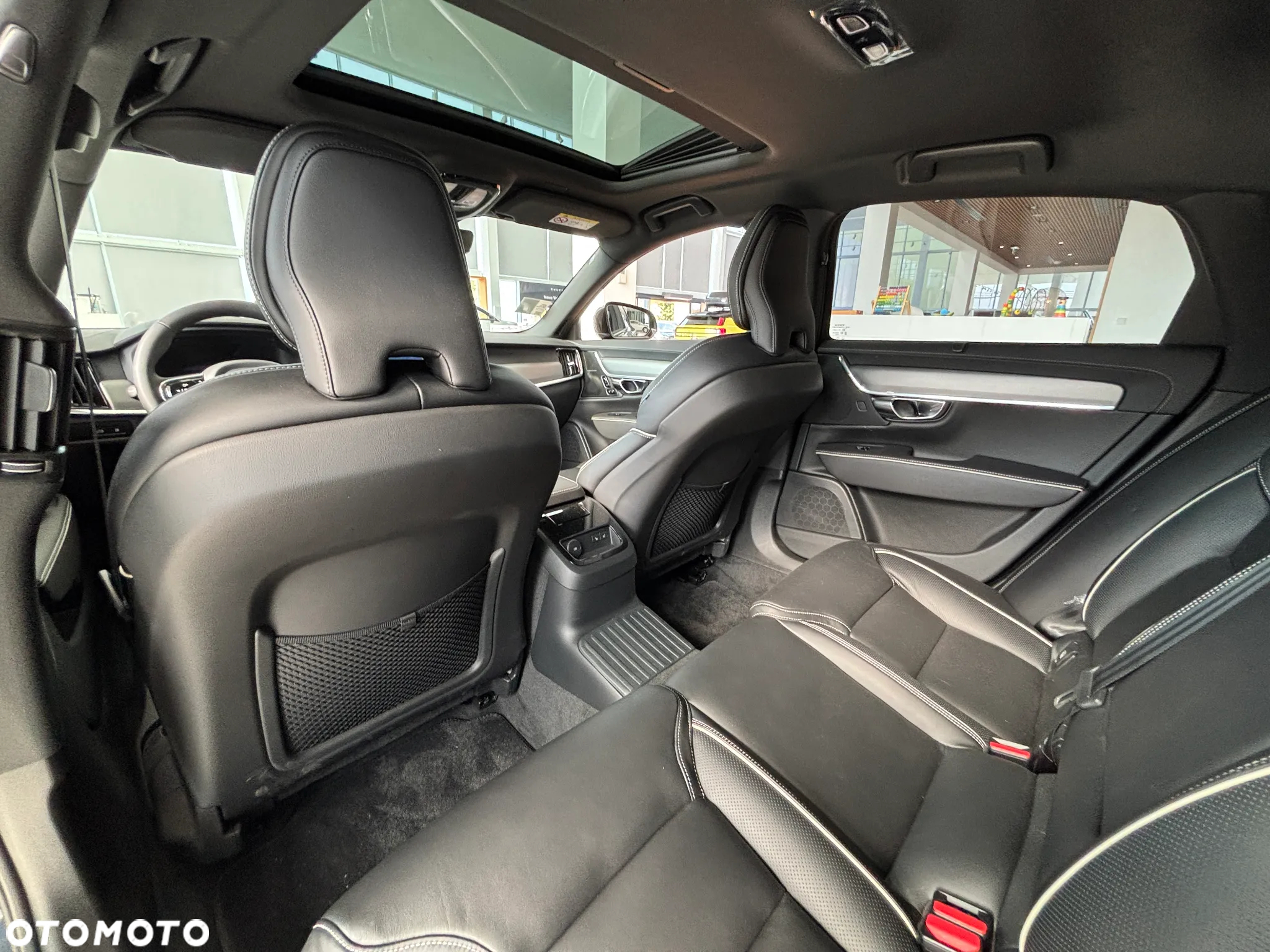 Volvo S90 - 9