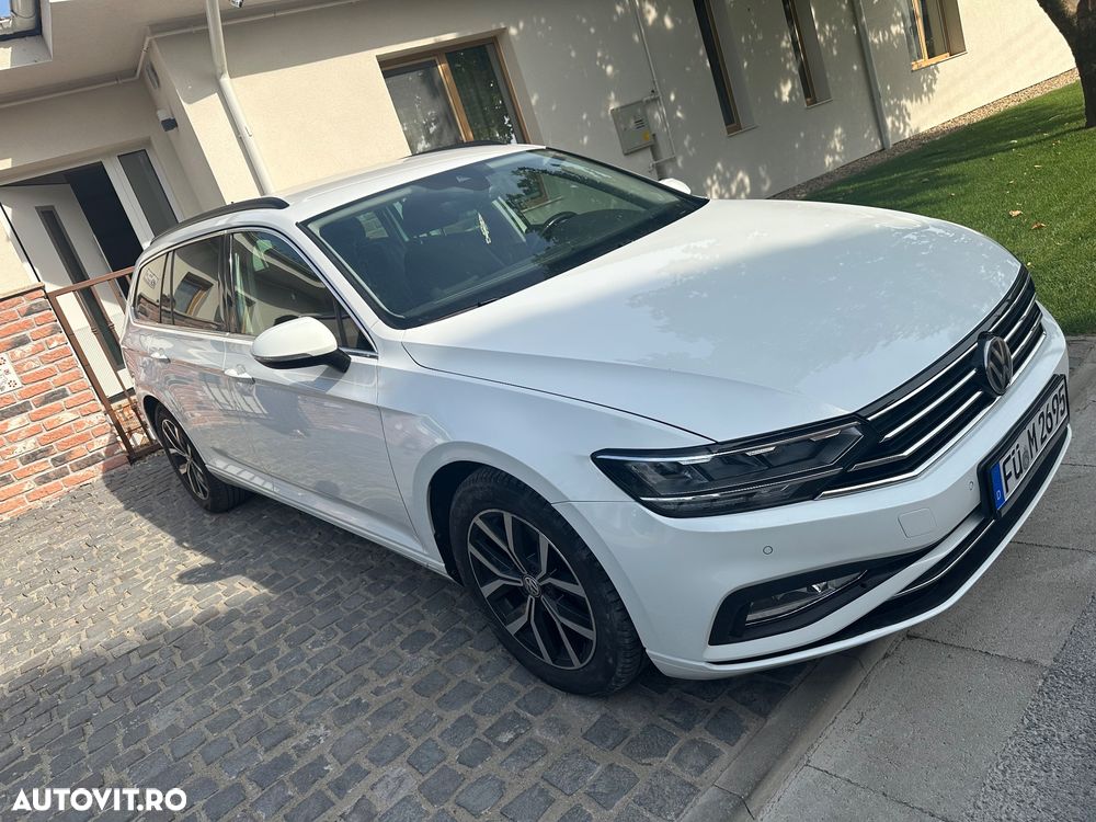 Volkswagen Passat 2.0 TDI SCR DSG Business - 4