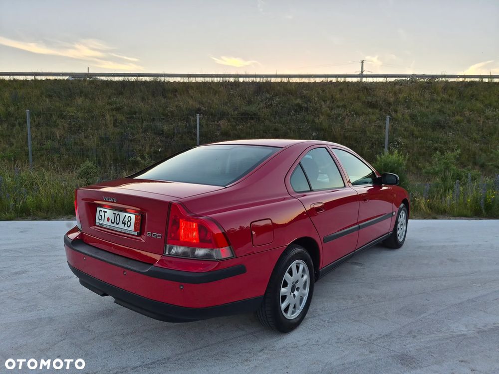 Volvo S60 2.4 Edition - 6