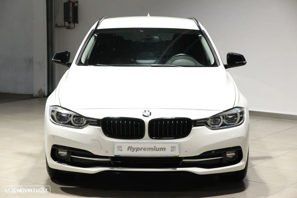 BMW 318 d Touring Line Sport Shadow Auto - 2