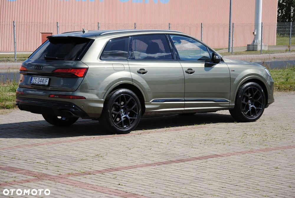 Audi Q7 - 2