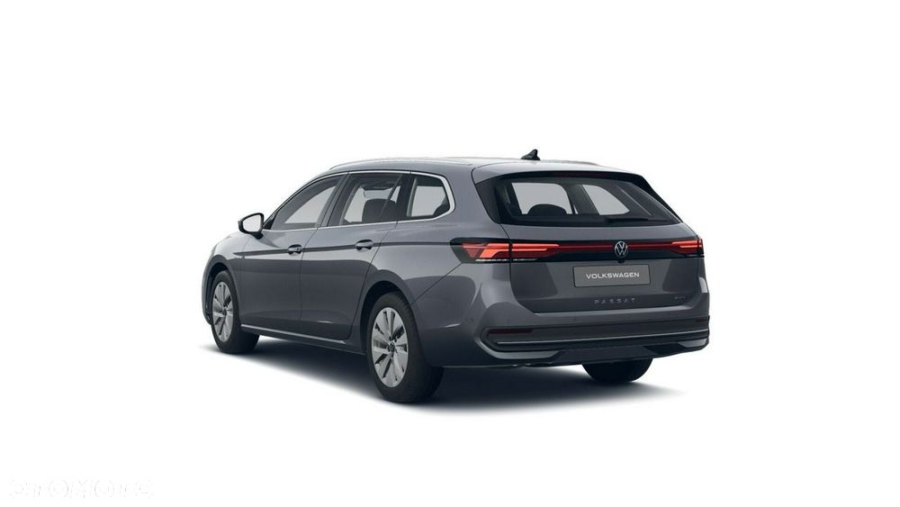 Volkswagen Passat - 8