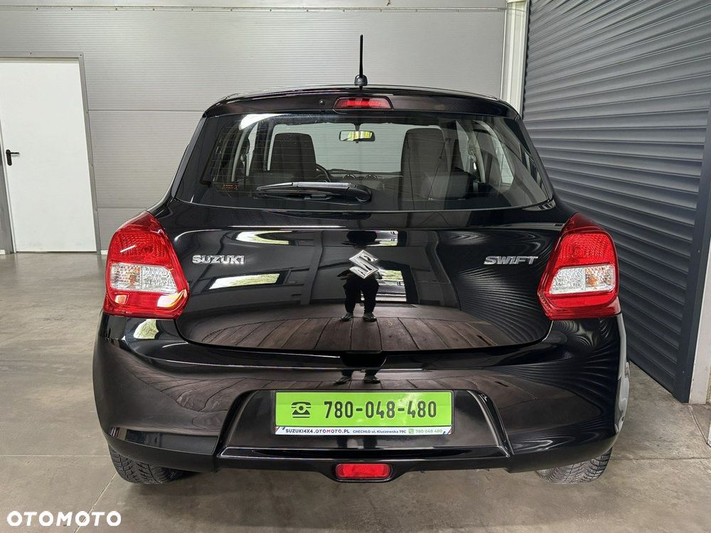 Suzuki Swift - 4