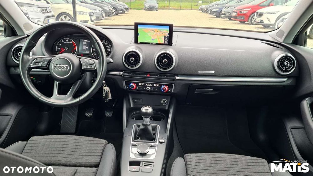 Audi A3 Sportback - 4