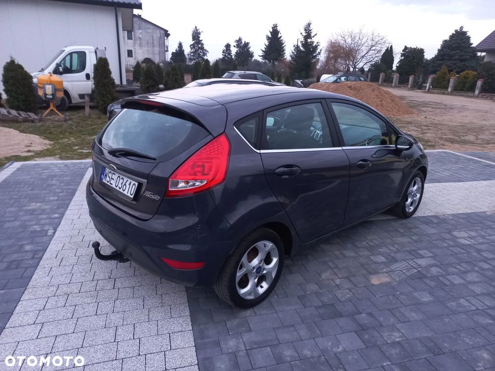 Ford Fiesta 1.4 Titanium - 3