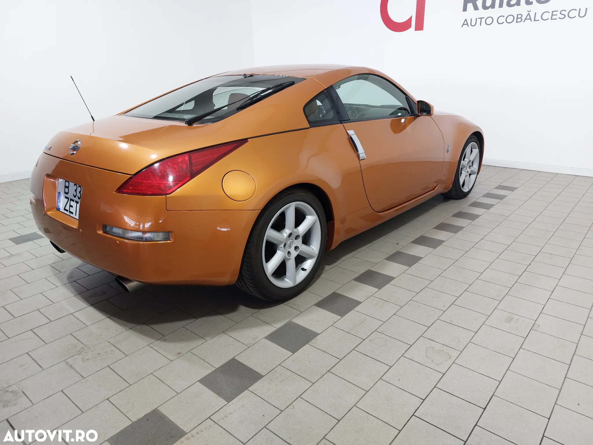 Nissan 350 Z - 6