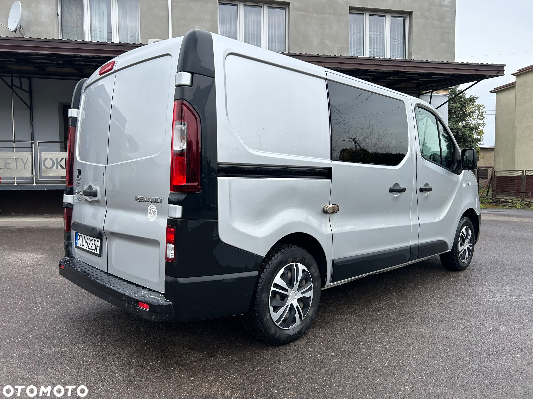 Renault Trafic - 4