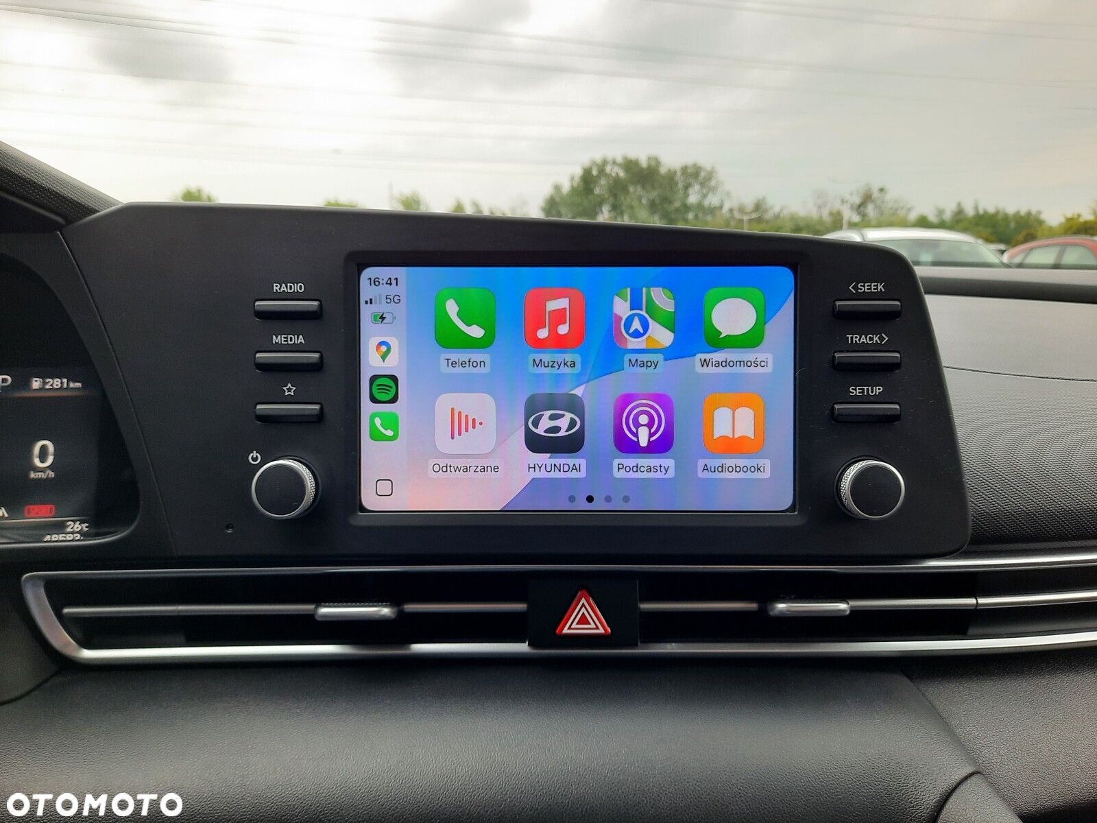 Hyundai Elantra 1.6 Smart CVT - 6