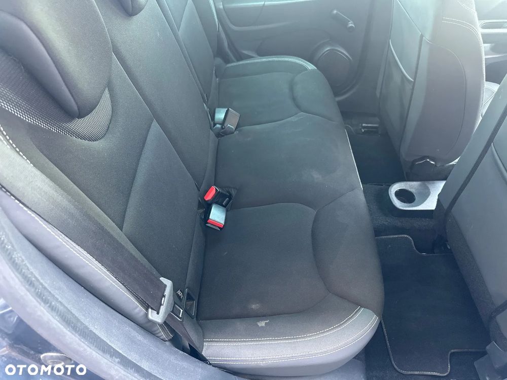 Renault Clio 1.2 16V Alize - 23