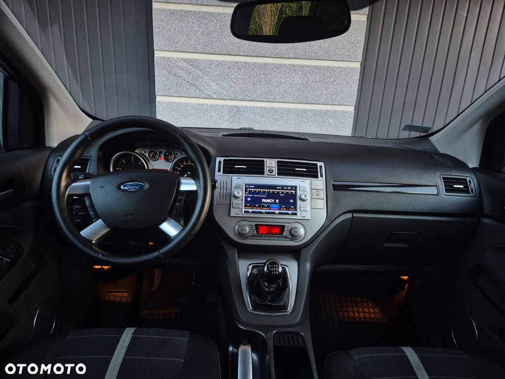 Ford Kuga 2.0 TDCi Titanium - 7
