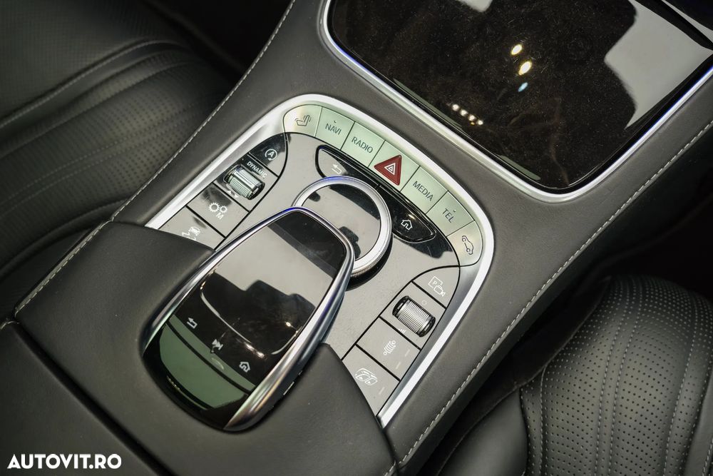 Mercedes-Benz S AMG 63 4MATIC Long Aut. - 23