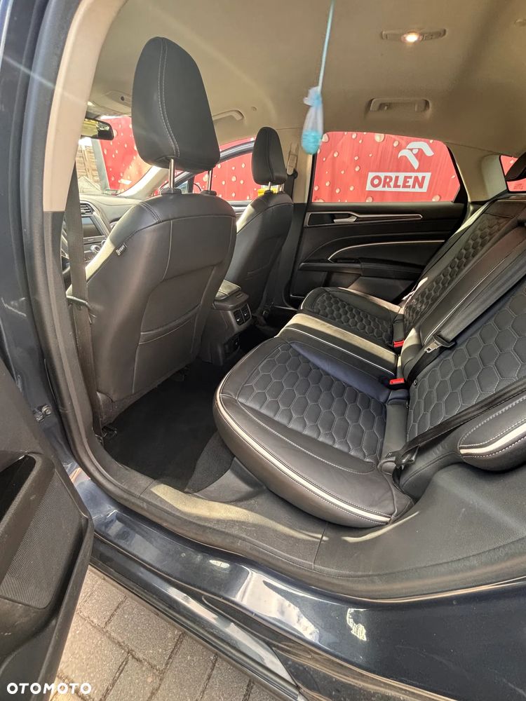 Ford Mondeo 2.0 EcoBlue Vignale - 9