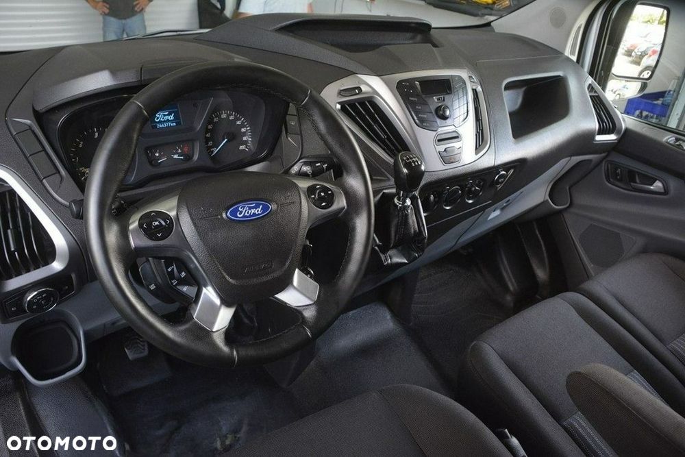 Ford Transit Custom - 17